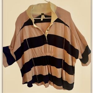 Really fun oversized polo😊